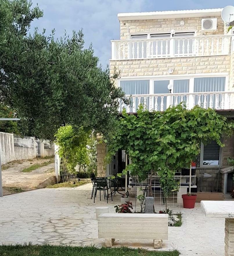 Apartment Maslenica, Near Zadar 외부 사진